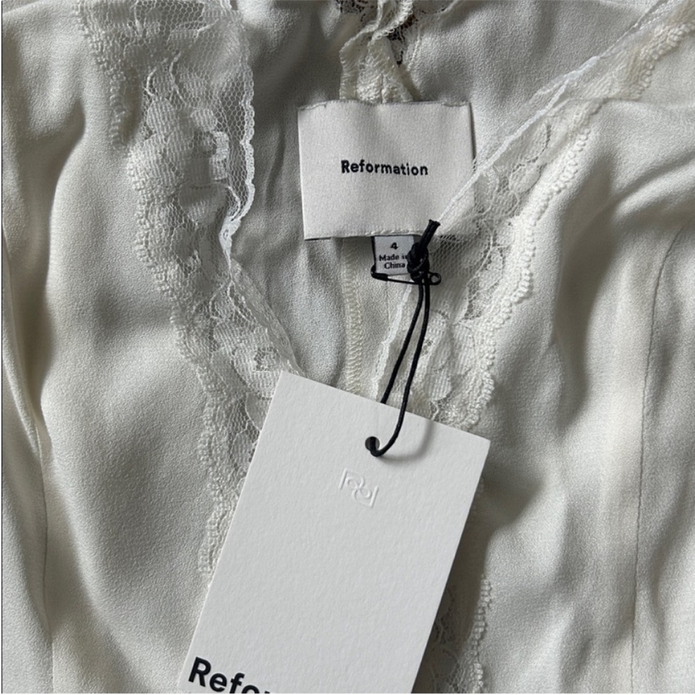 🎆 MDW SALE • NWT • reformation Cristina top - size 4 - Picture 5 of 9